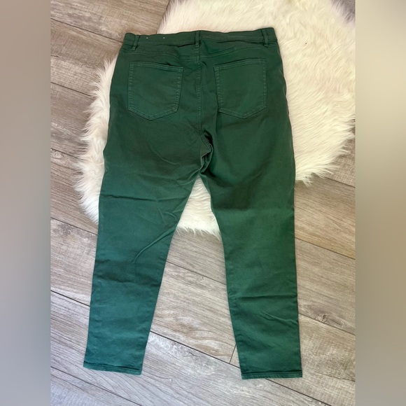 LOFT | Green Dyed Denim High Rise Jeans Pants (32/14) - Picture 7 of 8